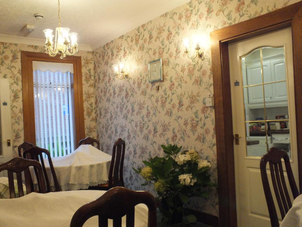 Glendarroch Guest House Largs Dış mekan fotoğraf